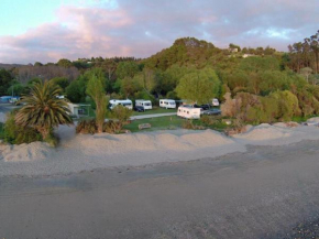 Golden Bay Holiday Park